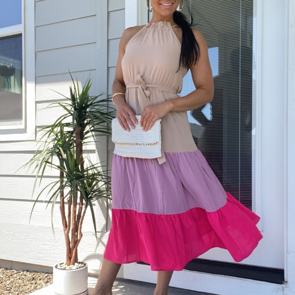 Color Block Halter Dress - Picture 4 of 14